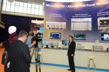 20121029_eumw_exhibit_009_sa