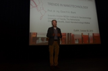 20121030_eumic_closing_004_sa